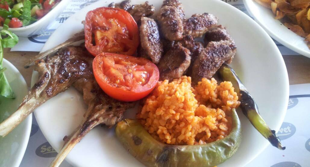 Servet In Yeri 1 Kordon Izmir